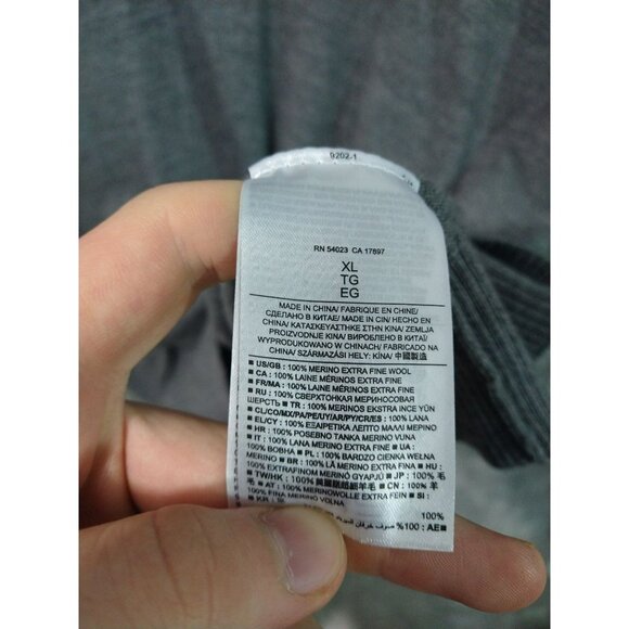 Banana Republic Sweater Mens XL Gray Extra Fine Merino Wool V Neck Pullover - Picture 6 of 8